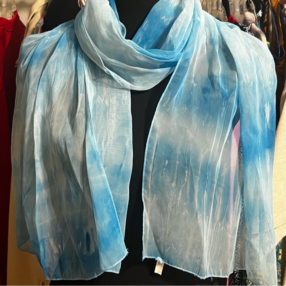 Light Sky Blue and White Neck Scarf